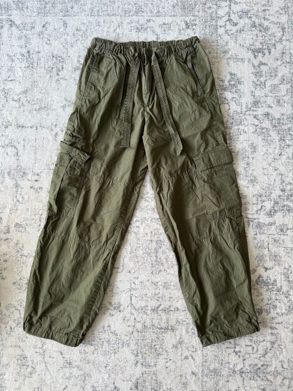 Gap | Olive Green | Pull-On Cargo Pants | Small
